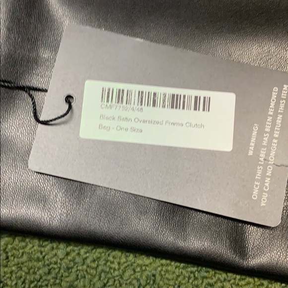 Clutch - Picture 2 of 3